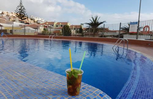 Views, international channels, A-C, pool, bar - Foto 27