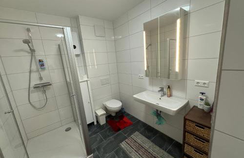 Tolle helle & ruhige 125 qm Whg. nähe Zentrum I-O - Foto 9