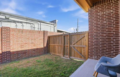 O14B Single-Story 2BR Townhome with King Beds Private Gym - Foto 7