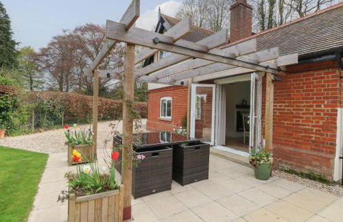 The Lodge - Photo 34