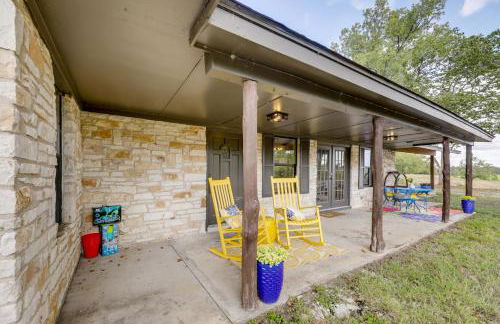 Family Home with Covered Patio and Grill in La Grange - Foto 31