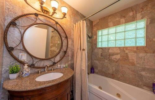 Close to Beach, Hot Tub, Pet Friendly, Firepit - Foto 54