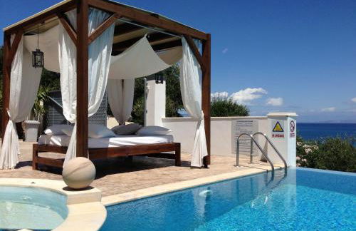 Ionian Pearl Luxury Spa Villa - Photo 5