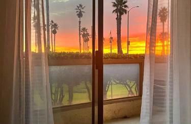 Beachfront Paradise - Foto 30