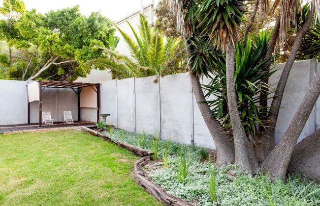 Villa West Beach - Photo 23