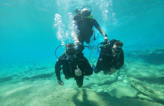 Immersione per principianti ad Agia Pelagia - Foto 3