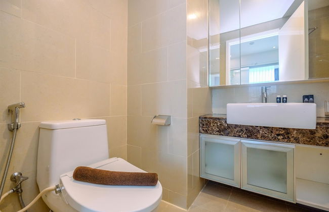 Luxury and Premium 2BR Apartment at Casa Grande Residence - Photo 16