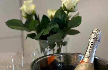 Lux Apart - Apartamenty z jacuzzi i sauną nad Wisłą - Photo 12