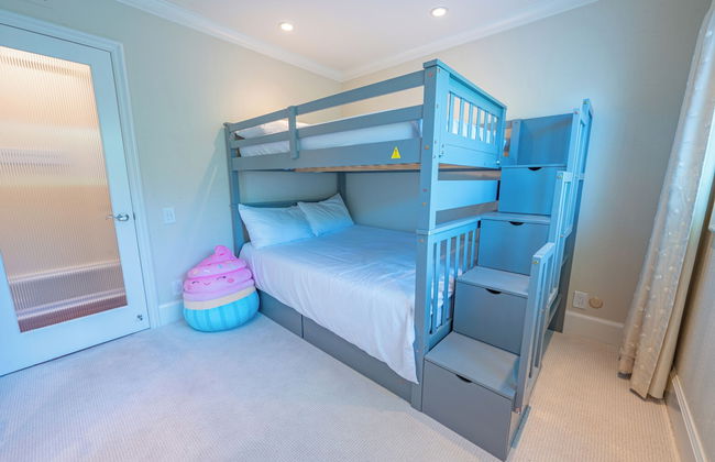 Amazing Disneyland Spa Pool Villa - Photo 7