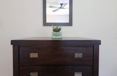 Dog Friendly Lakeside Escape with Hammock and Fire Pit - Foto 70