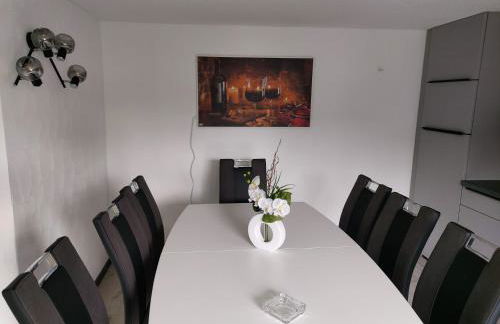 Familyhome Lopora - Foto 9