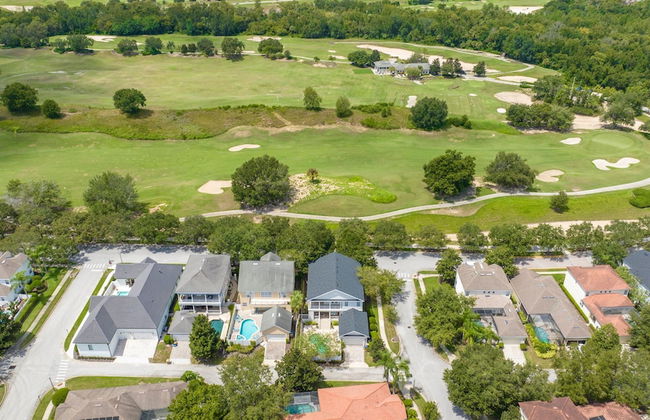 7516 Luxury Home 5BD Perfect for Your Family - Foto 45