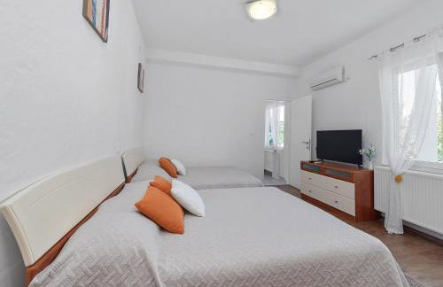 Beautiful holiday home with private sauna - Photo 34