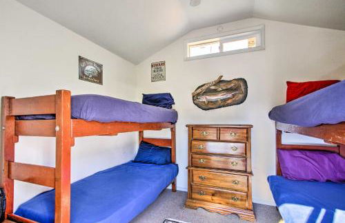 Lakefront Eatonville Cabin with Dock and Mtn Views! - Foto 19