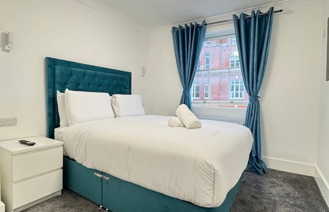 Baker Street Apartments - Photo 19