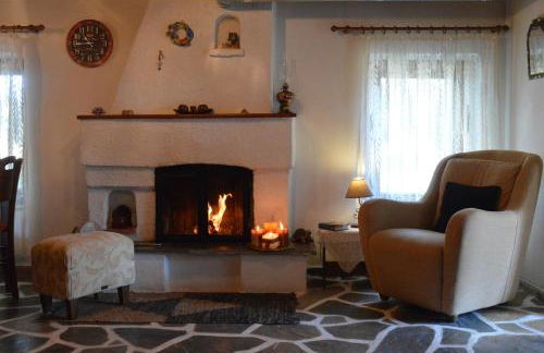 Cosy lake house, μια ανάσα πριν τη λίμνη - Photo 8