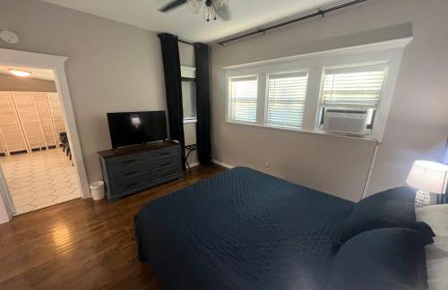 Tampa Heights Prohibition Era Bungalow - Foto 29