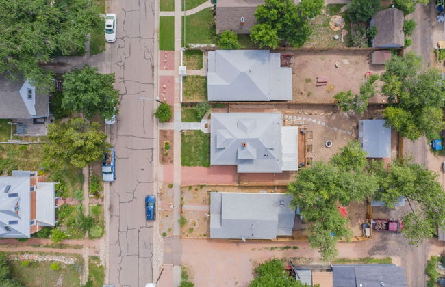 1893 Classic 4 Blocks From Great Dining & Shops - Photo 48