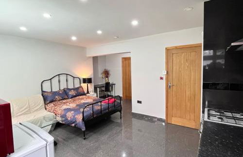 Full Studio Near Heathrow Airport & London - Foto 2