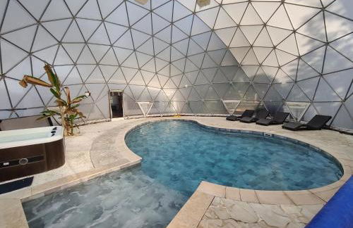 Mas du Versadou, dans un espace naturel protégé, piscine couverte chauffée toute l'année, Spa et salle de jeux - Foto 8