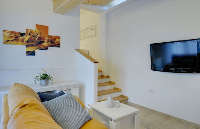 Detached House With Private Pool Near the Coast - Foto 12