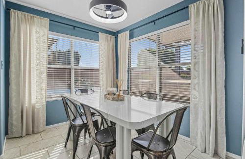 Heated Pool, Hot Tub, Games & more! - Photo 55