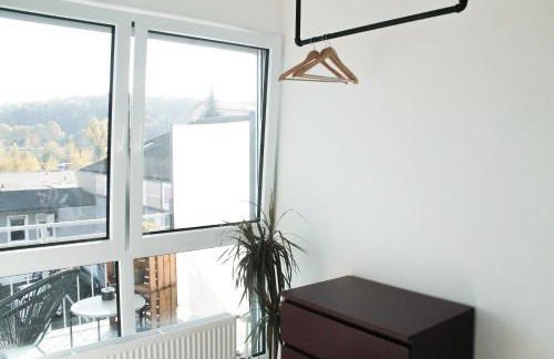 Marvel-Apartment - für Freunde & Familien, stadtnah, Parkplatz, E-Ladestation, Gitterbox für Fahrräder, Fitnessstudio, digitale Gästemappe mit Restaurant- und Unternehmenstipps - Foto 9