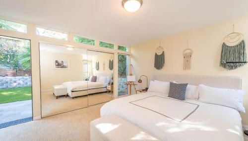 Beach Resort Home with Ocean Views Jacuzzi & Sauna! - Foto 5