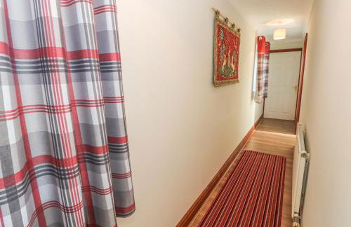 Broadford Farm Bungalow - Photo 3