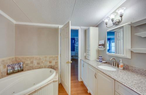 Dock, Deck and Kayaks Home on Cedar Creek Reservoir - Foto 15