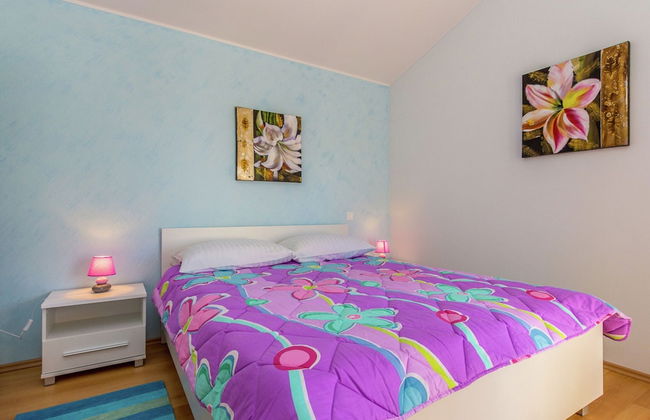 Villa in Kma?i?i With Private Pool - Foto 2