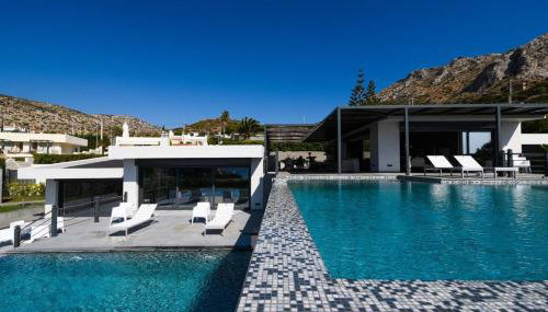 Black Diamond Luxury Beachfront Villa Selenia - Foto 5