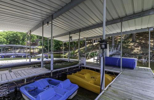 6bedrooms, ramp boat dock slips water toys, nice cove area - Foto 33