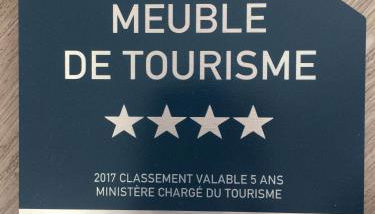 Le 360 TOUR PERRET 19eme PANORAMA 4 ETOILES - Foto 5