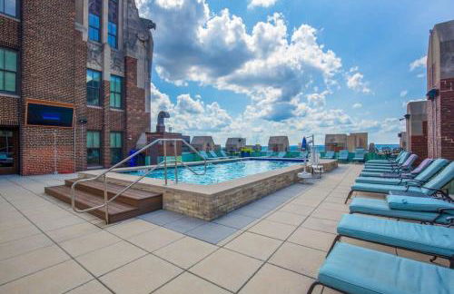 1BR Luxury Apartment With Rooftop Deck & Pool - Foto 4