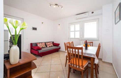 2 Bedroom Nice Apartment In Rtina - Photo 4