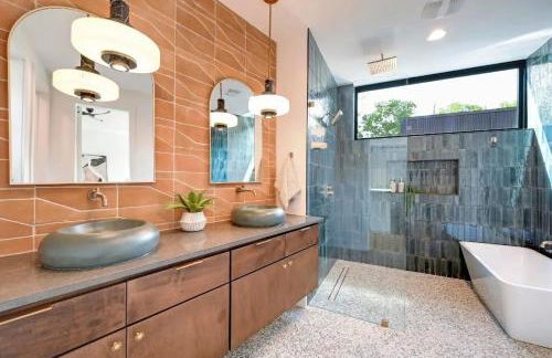 Architectural East Austin Home with Pool & Casita - Photo 22