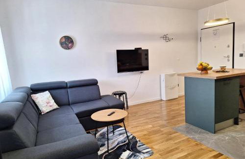 City heaven,self check in, with free parking - Foto 54