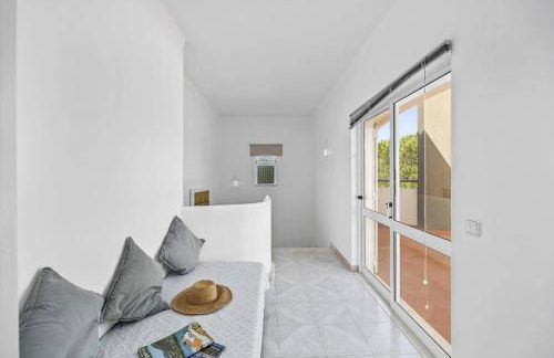 Villa Amoreira by Villa Plus - Photo 25