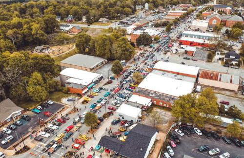 Welcome To Downtown Pickens close to Clemson and Lake Keowee - Foto 36