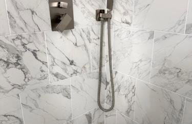 Brand New 4BR Near Downtown and Lucas Oil Stadium - Photo 46