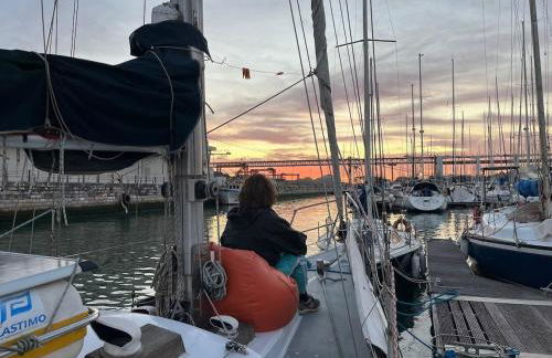 Cozy Lisbon Marina Sleepaboard - Sail Away - Foto 19