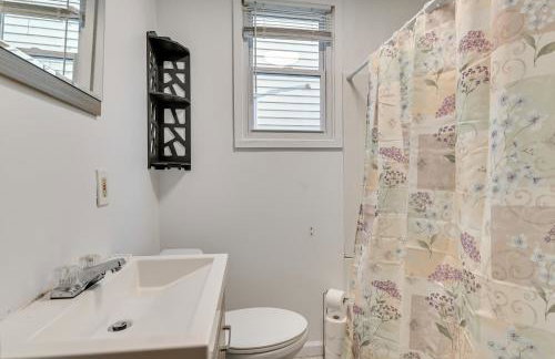 Walk to Washington Park: Remote Work-Ready Apt! - Foto 13