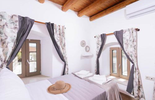 Faidra House - Photo 30