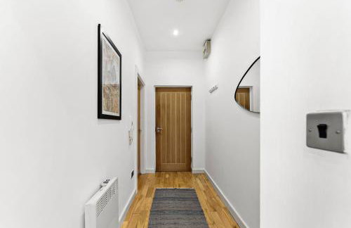 Simple 2 Bed in Central Dewsbury -Sleep 4 - Foto 21