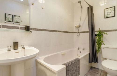 3 Bed in Whitby oc-90809 - Photo 16