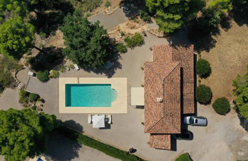 Villa "Le Sortilège" vue panoramique et piscine - Foto 40