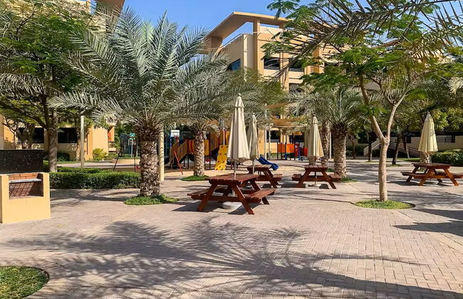 Vogue | The Greens near Emirates Mall | Ski Dubai - Foto 32