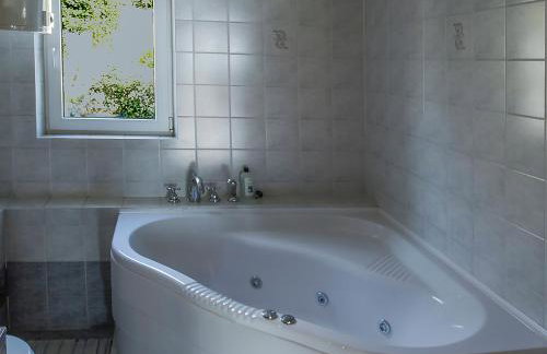 Holiday Home Marija with Pool & Garden & Amazing Sea View - Foto 23