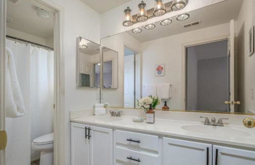 Designer Home conveniently located in Reno NV - Foto 57